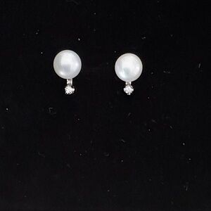Elegant Pearl and Silver Stud Earrings Sterling
